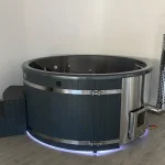 LED pásek pod koupací sud